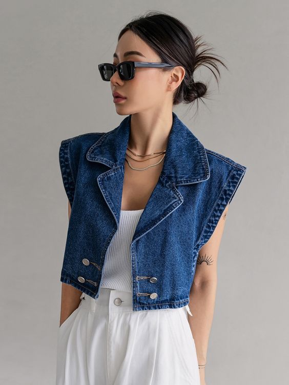 Blusa corta mezclilla
